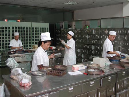 拯救中醫(yī)的要?jiǎng)?wù)是讓中藥回歸地道