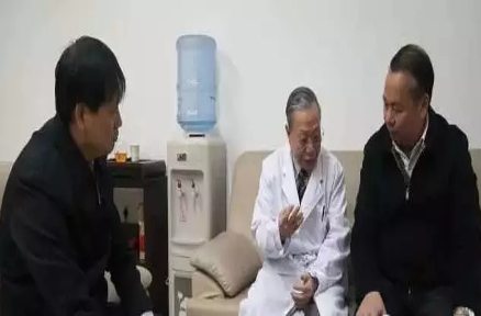 徐慶鋒、陳達(dá)燦問計禤國維