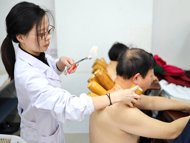 祛濕散寒，中醫(yī)藥點(diǎn)燃江南“小太陽(yáng)”