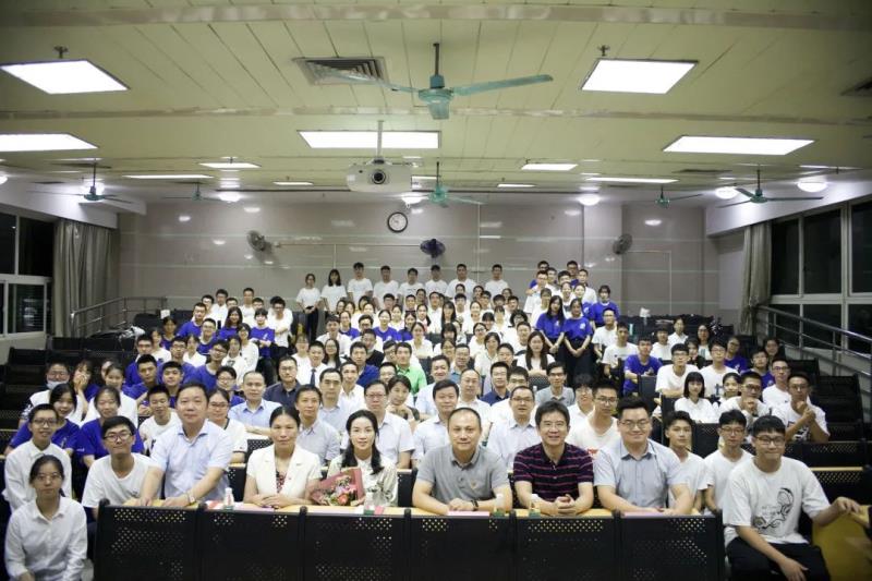 廣中醫(yī)一附院舉行中醫(yī)學專業(yè)九年制、“5+3”一體化、鐵濤班拜師會