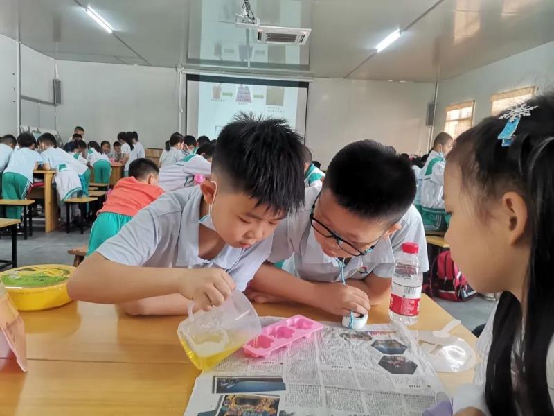 制作梔子香皂